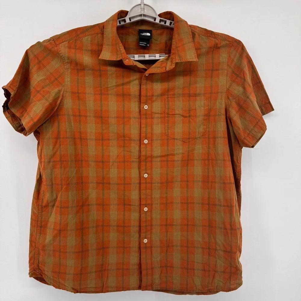 The North Face Mens XXL Plaid Button Down Short Sleeve Shirt Orange‎